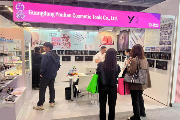 Concentrati sul 26 ° Hong Kong Asia Pacifico Cosmoprof | Debutto a Yoly Group Charm!